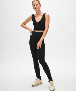 Newtruth.shop4018d40ae1 1