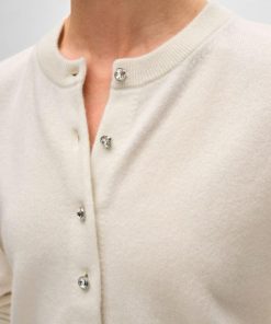 Newtruth.shopd81aa21f56 2